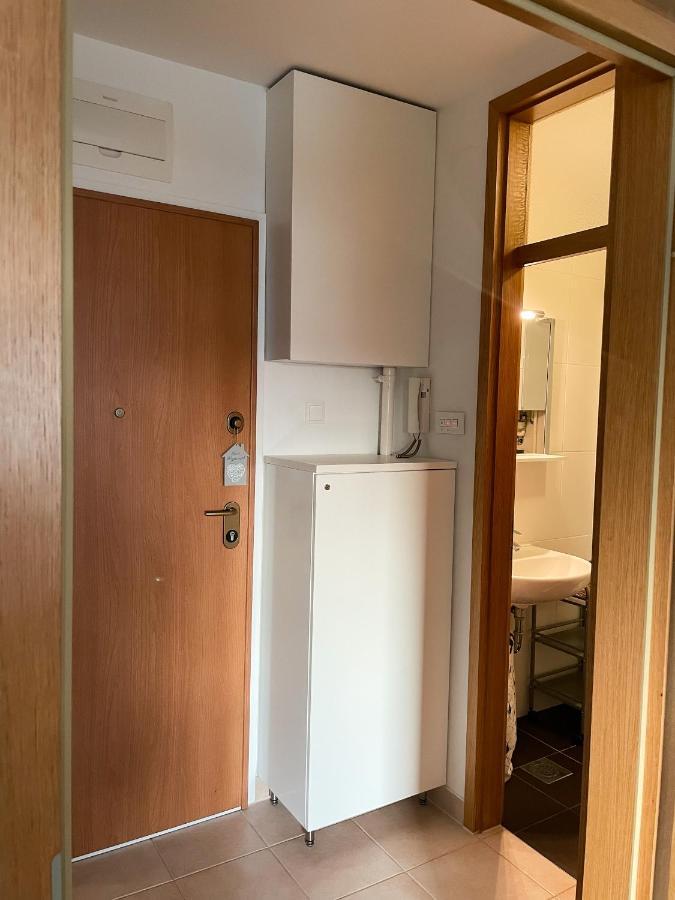 זאגרב Apartman Welcome To Tresnjevka מראה חיצוני תמונה
